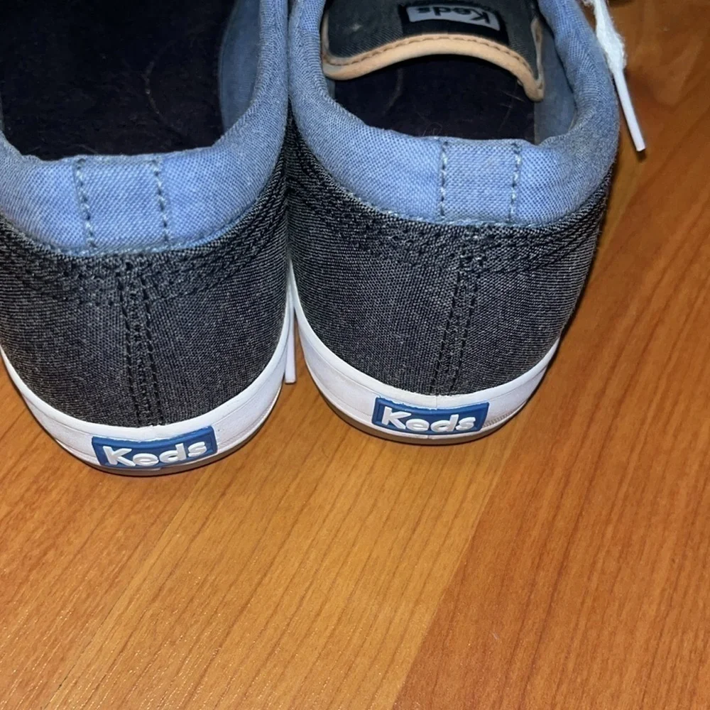 Keds women’s navy blue canvas dream foam memory sneakers size 9.5